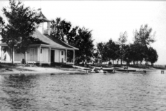 Gluek Boat House