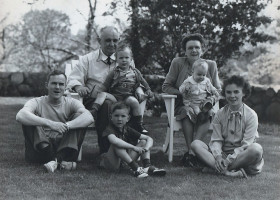 Woody's Family & Grandparents Jones